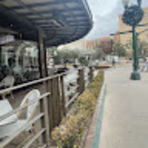 Meet your Posher, Evalie